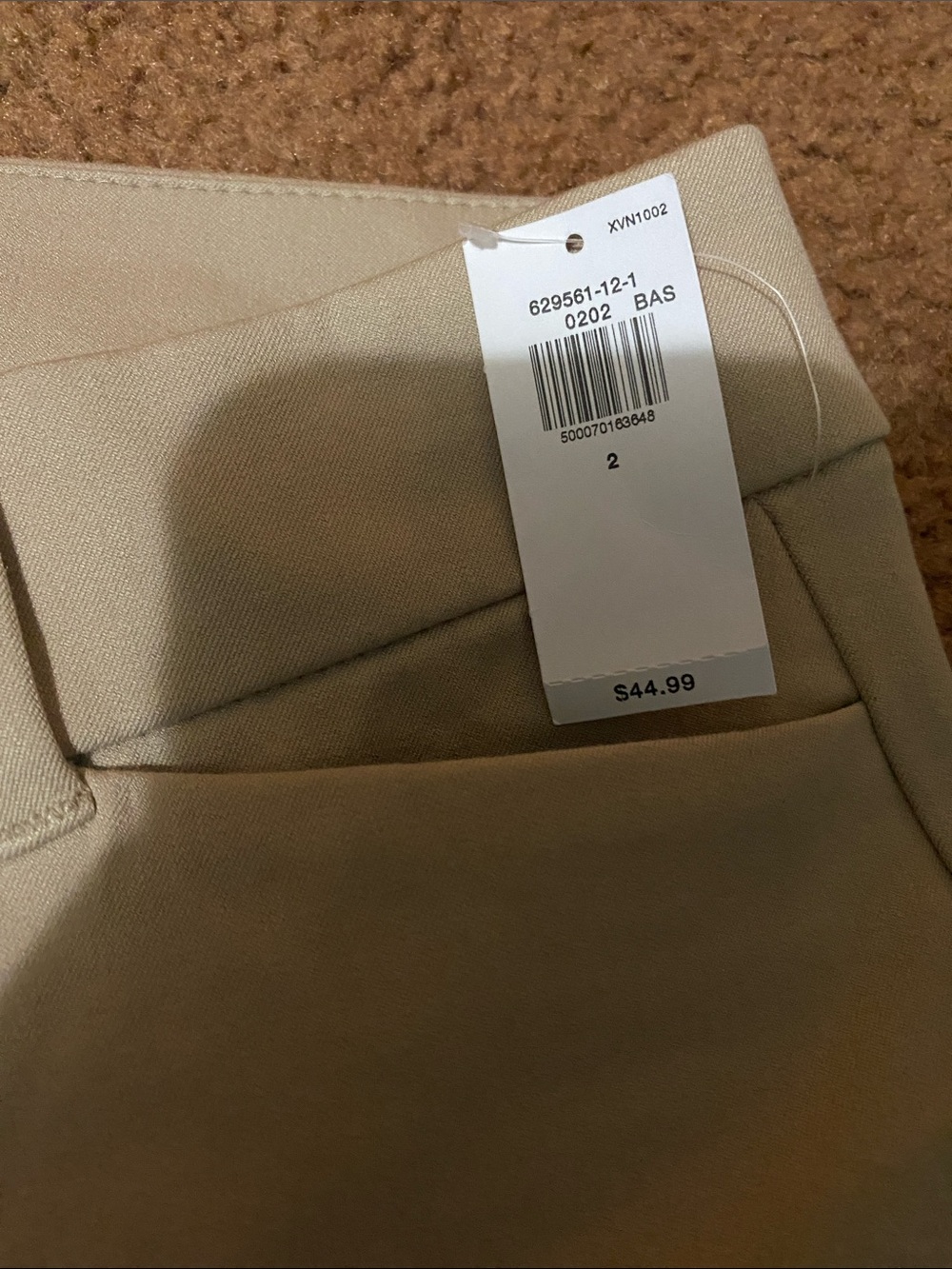 Old Navy High Rise Pixie Straight - Picture 5 of 6